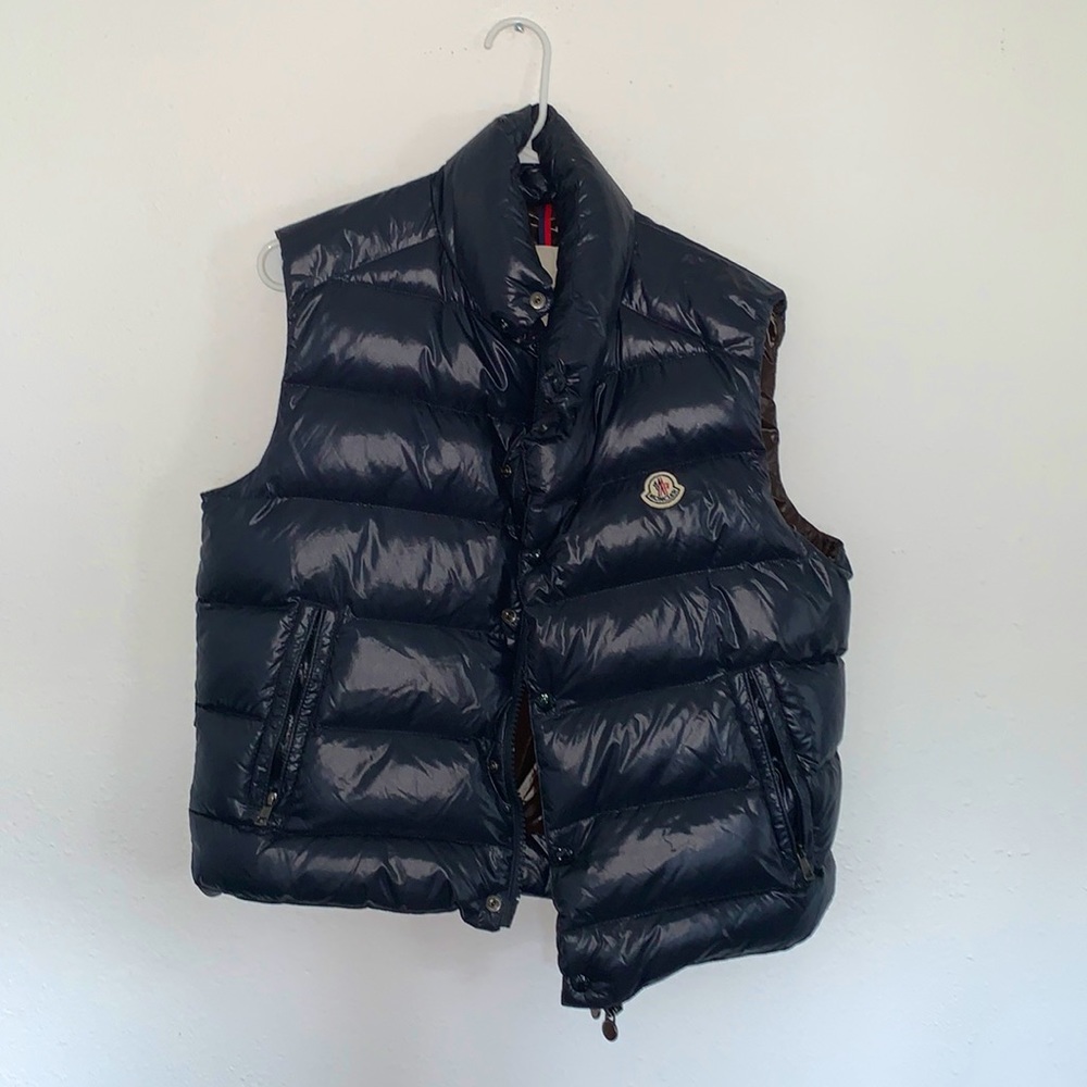 Men’s Moncler Size Large Slim Fit Puffer Vest